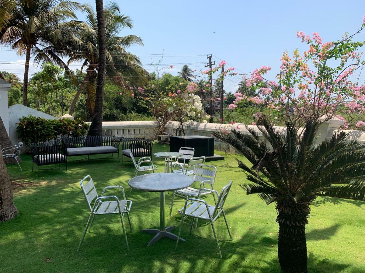 Chalet Saffron Goa Бенаулим Экстерьер фото